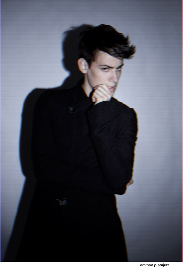 Nicolas dans une séance photo mode par Antonio Barros photographe Paris