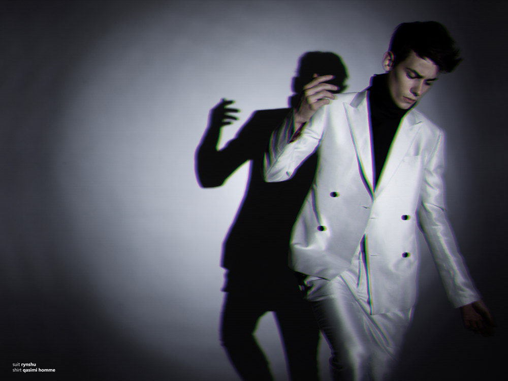 Nicolas dans une séance photo mode à Paris par Antonio Barros photographe professionnel