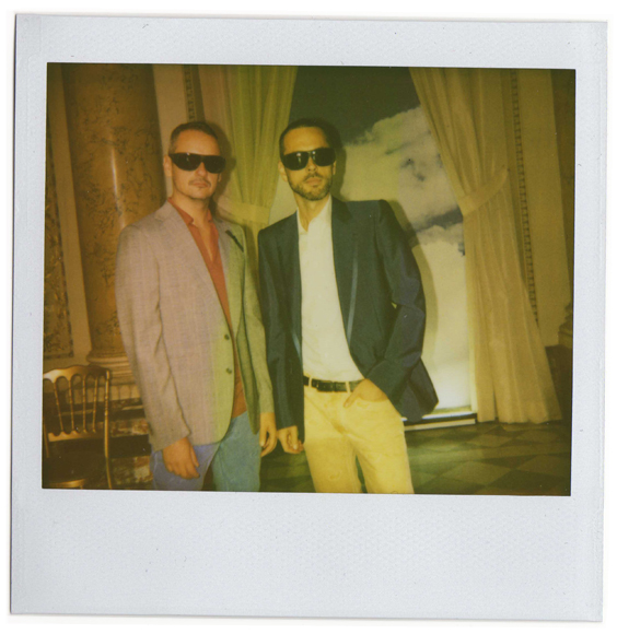 Photo Polaroid de Viktor Horsting et Rolf Snoeren par le photographe de mode Antonio Barros